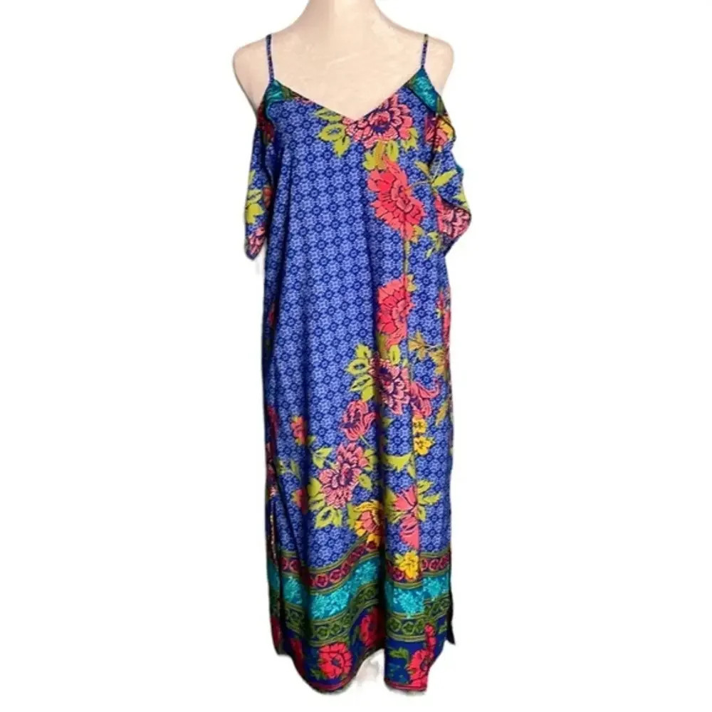 NWT Monteau Floral Dress Size Large (L)